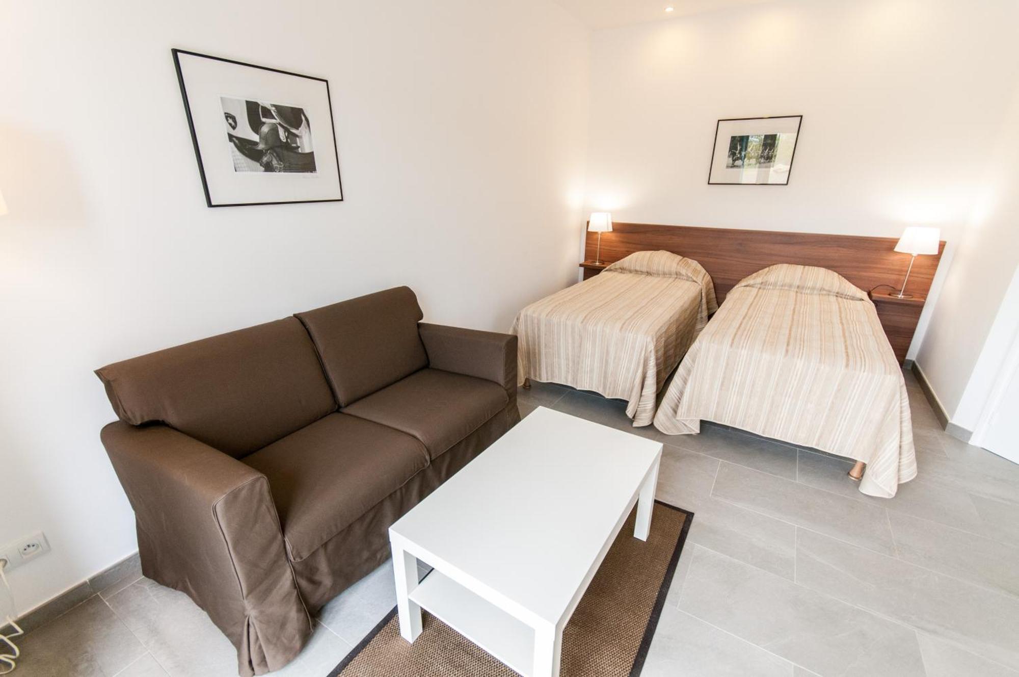 Apartamento Domaine Equestre De La Chenaie Saumur Exterior foto