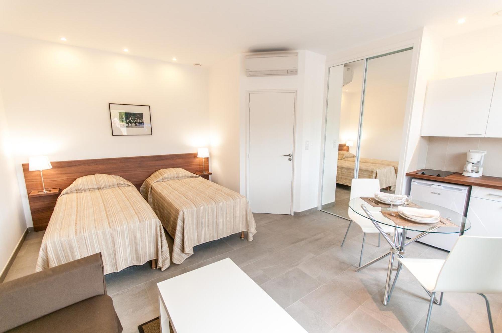 Apartamento Domaine Equestre De La Chenaie Saumur Exterior foto
